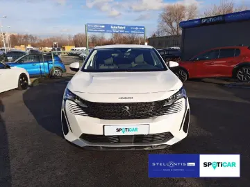 PEUGEOT 3008 Hybrid 225 (Plug-In) Allure Navi