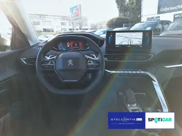 PEUGEOT 3008 Hybrid 225 (Plug-In) Allure Navi