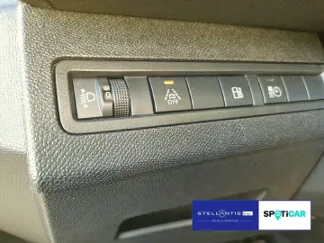 PEUGEOT 3008 Hybrid 225 (Plug-In) Allure Navi