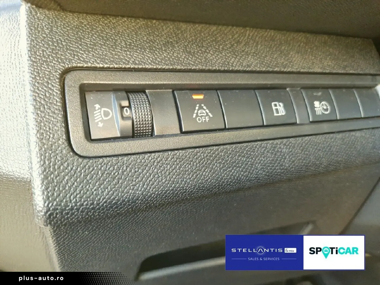 PEUGEOT 3008 Hybrid 225 (Plug-In) Allure Navi