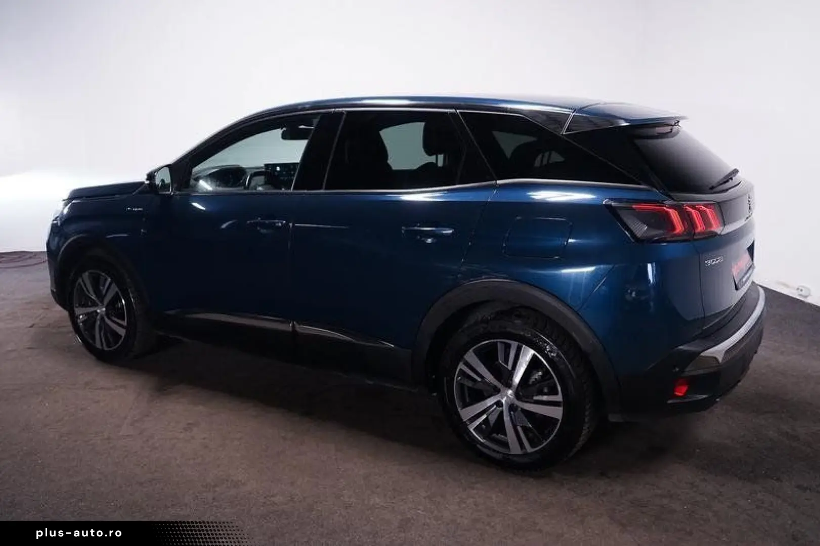 PEUGEOT 3008 1.6 PHEV 300 Allure Hybrid4 RFK LED Virtual