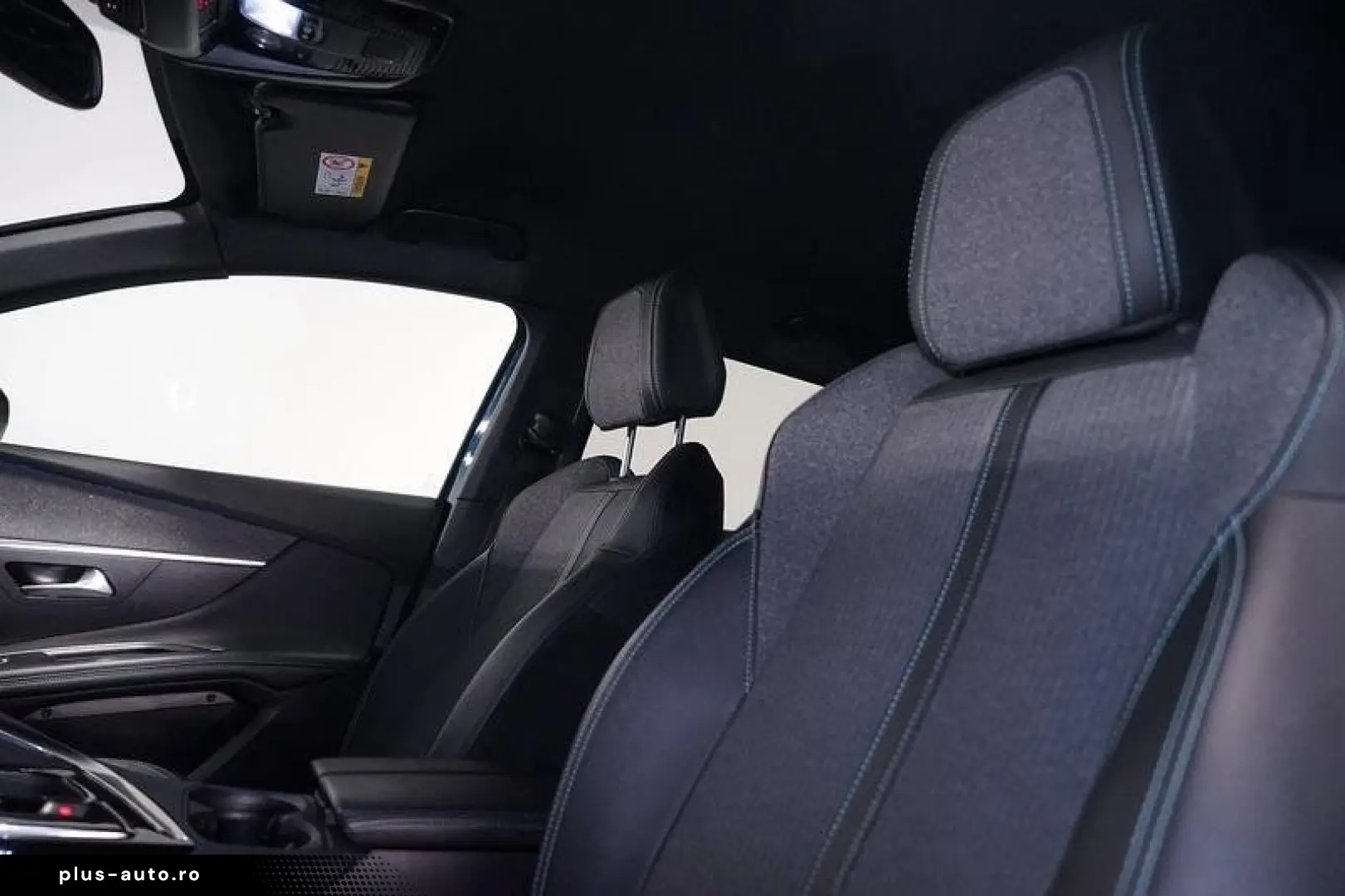 PEUGEOT 3008 1.6 PHEV 300 Allure Hybrid4 RFK LED Virtual