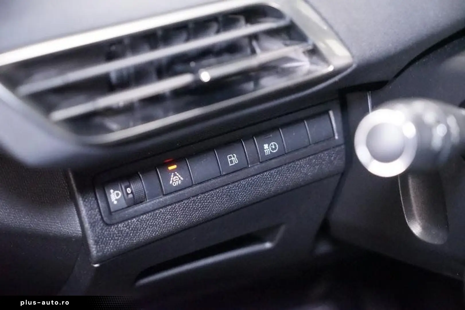 PEUGEOT 3008 1.6 PHEV 300 Allure Hybrid4 RFK LED Virtual