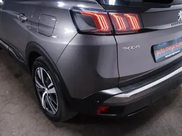 PEUGEOT 3008 1.6 PHEV 300 Allure Hybrid4 RFK LED Virtual