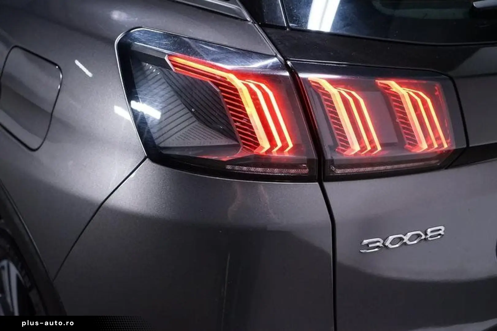 PEUGEOT 3008 1.6 PHEV 300 Allure Hybrid4 RFK LED Virtual