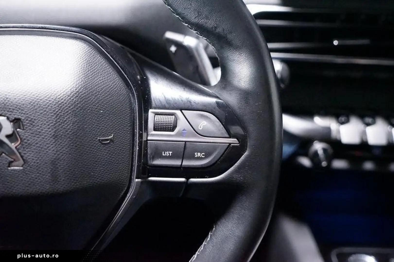 PEUGEOT 3008 1.6 PHEV 300 Allure Hybrid4 RFK LED Virtual