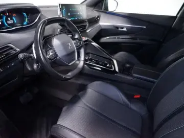 PEUGEOT 3008 1.6 PHEV 300 Allure Hybrid4 LED Virtual