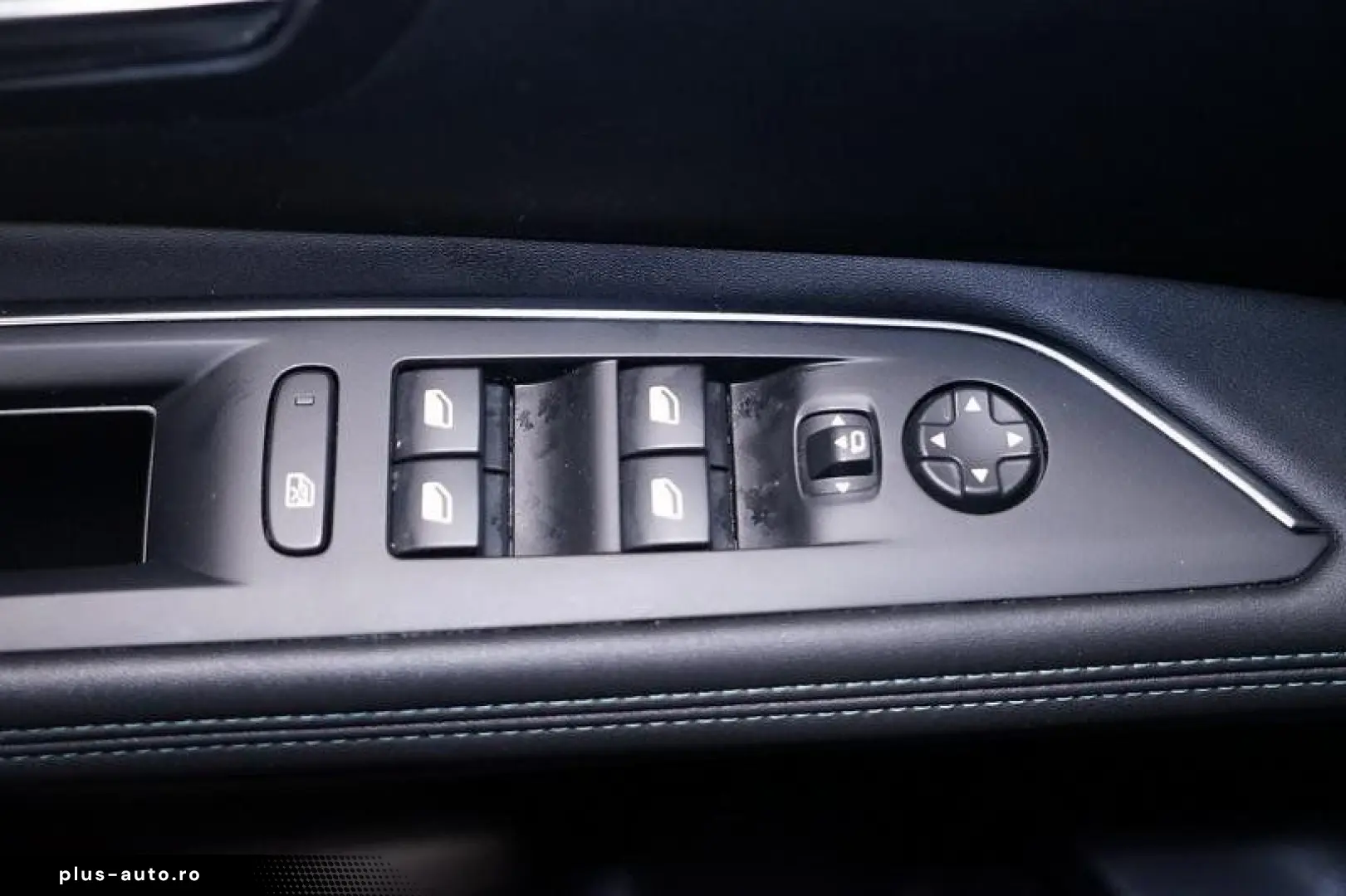 PEUGEOT 3008 1.6 PHEV 300 Allure Hybrid4 LED Virtual