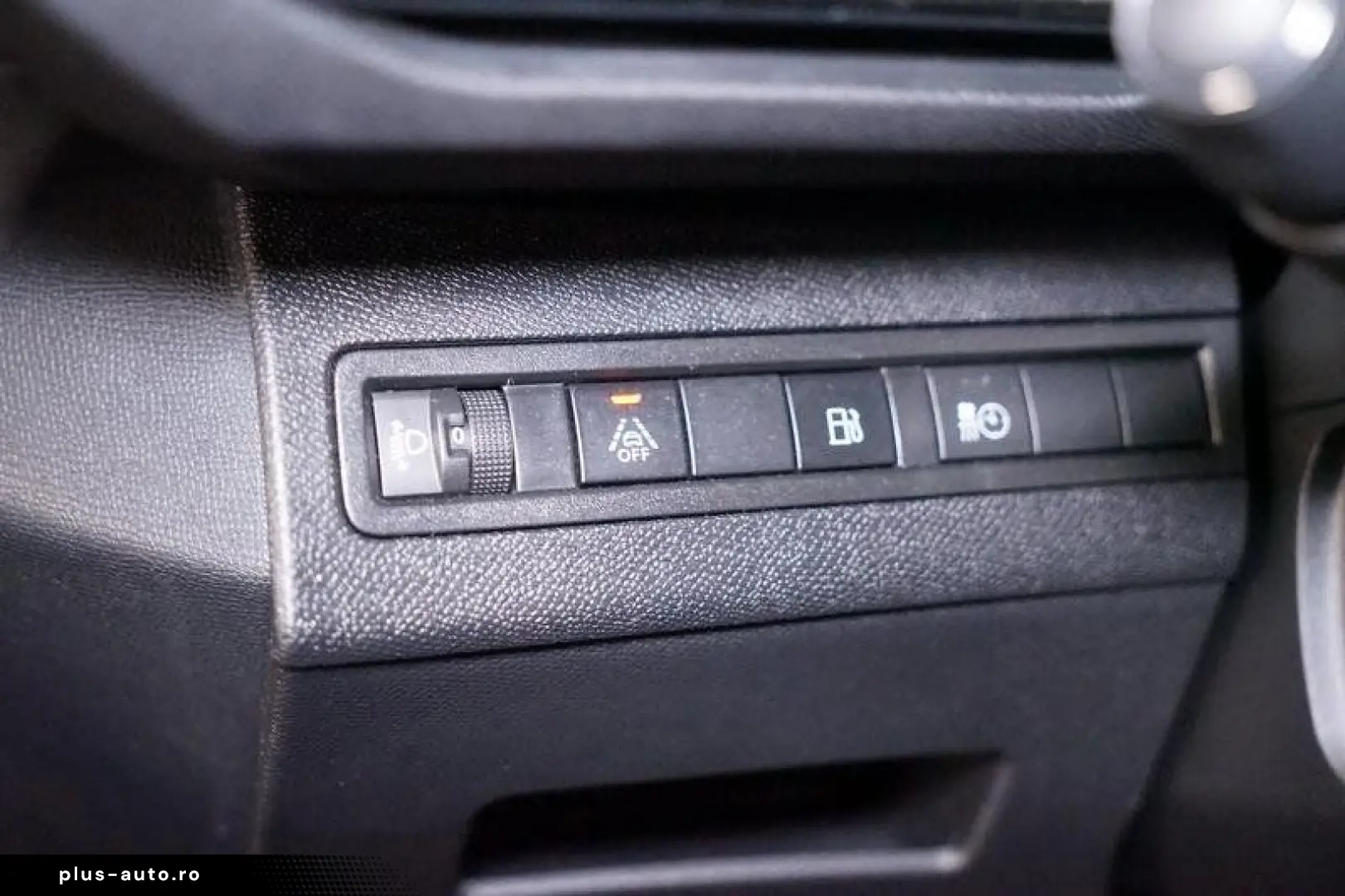 PEUGEOT 3008 1.6 PHEV 300 Allure Hybrid4 LED Virtual