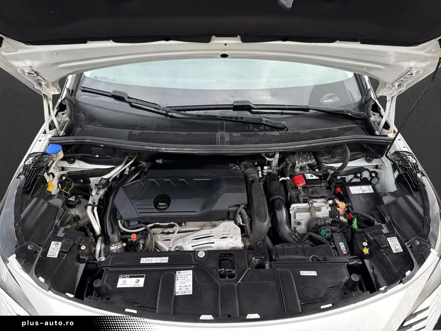 PEUGEOT 3008 Allure Pack Hybrid 225