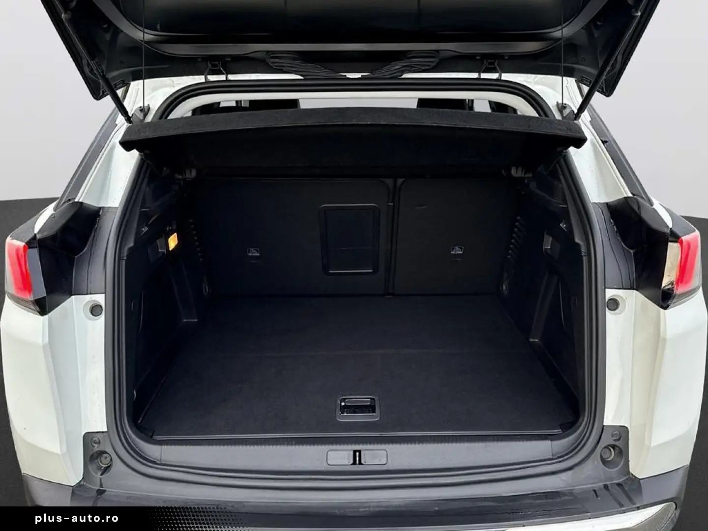 PEUGEOT 3008 Allure Pack Hybrid 225