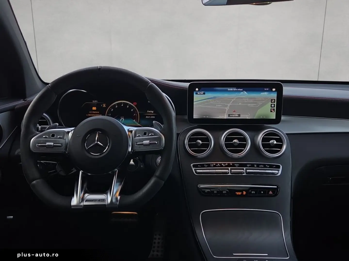 MERCEDES-BENZ GLC 43 AMG Coupe 4M Abgas Perf.Sitze HuD AHK