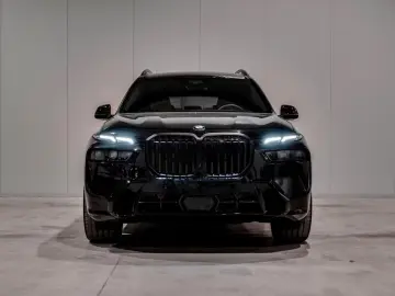 BMW X7 M60 ixDrive