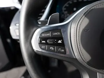 BMW Z4 40i LED HUD ACC NAVI KAMERA LEDER KEYLESS