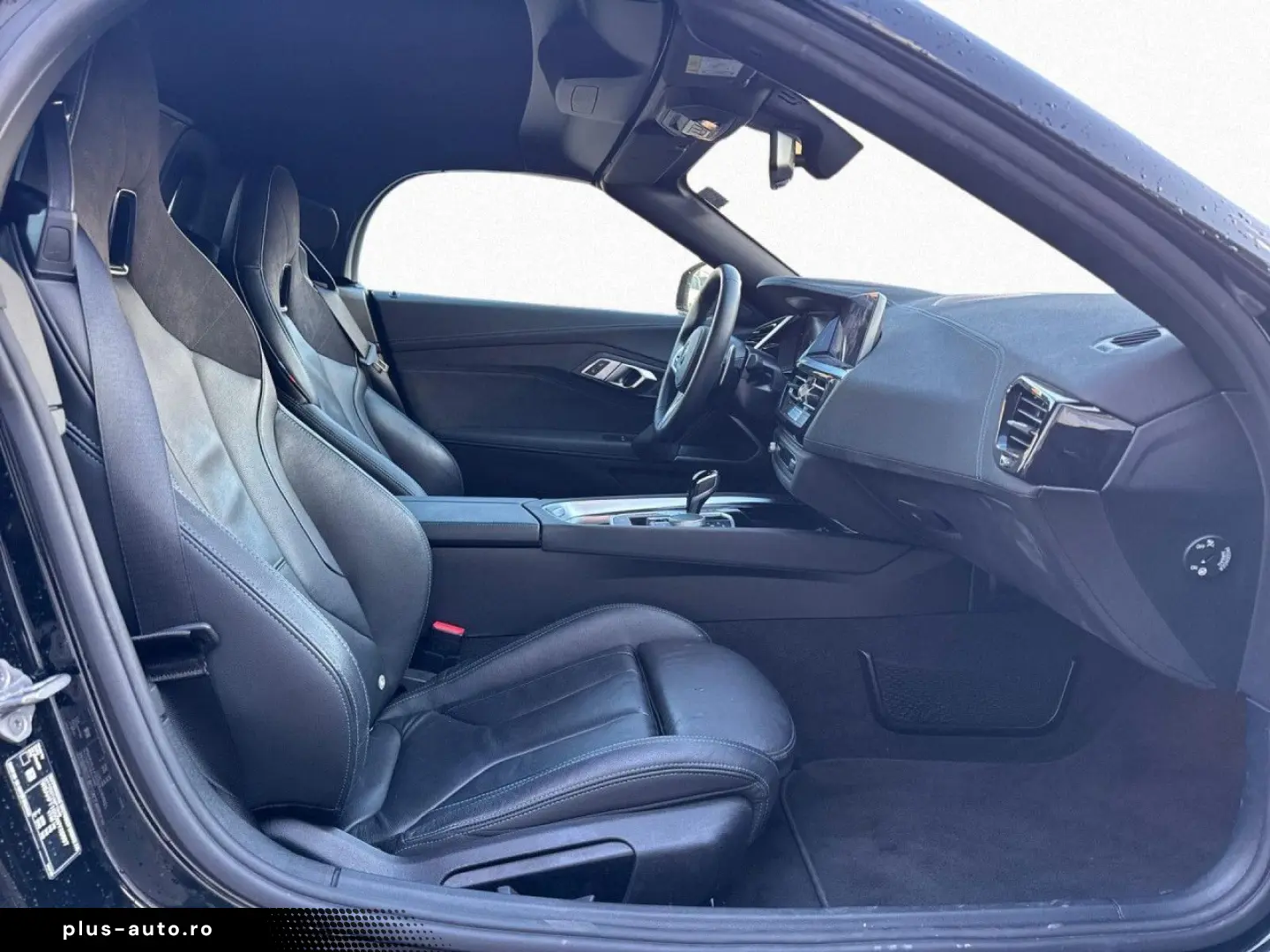 BMW Z4 20iA M SPORT LivePr AdLED HUD St G Kam MSitze