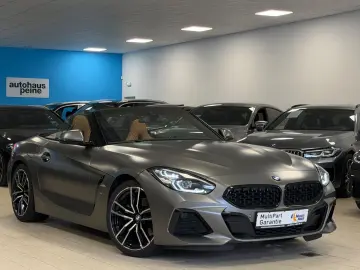 BMW Z4sDriv20i Aut LCPPro ParkAs KomfZg Matt M-Sport