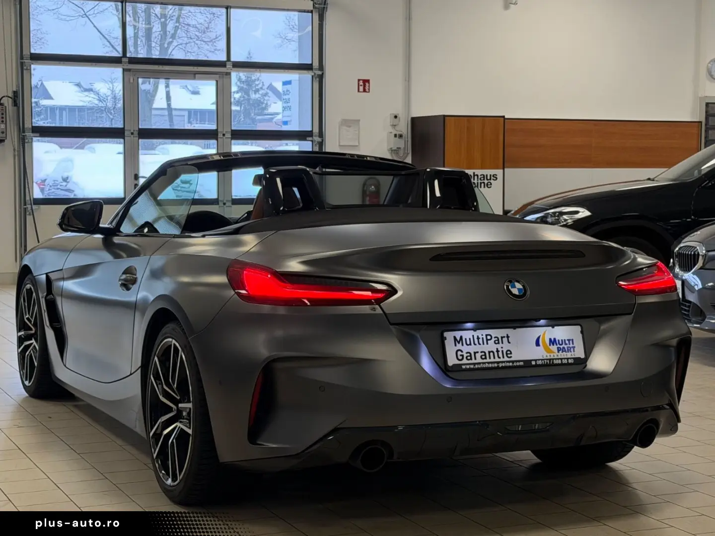 BMW Z4sDriv20i Aut LCPPro ParkAs KomfZg Matt M-Sport