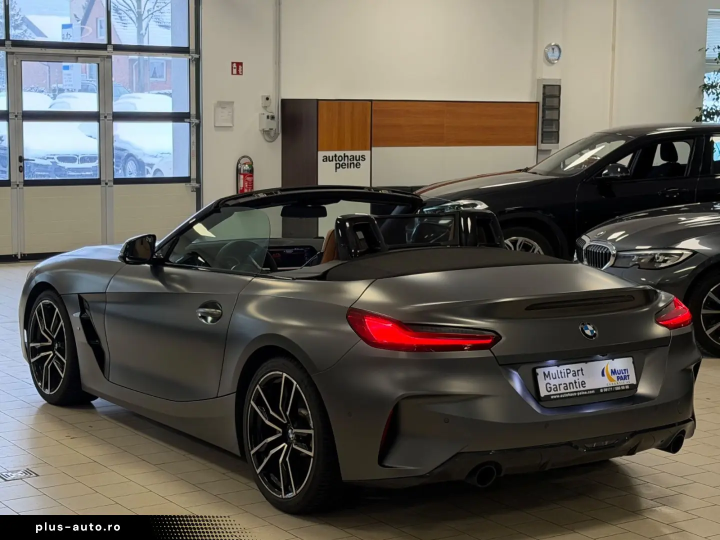 BMW Z4sDriv20i Aut LCPPro ParkAs KomfZg Matt M-Sport