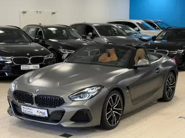 BMW Z4sDriv20i Aut LCPPro ParkAs KomfZg Matt M-Sport