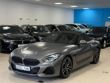 BMW Z4sDriv20i Aut LCPPro ParkAs KomfZg Matt M-Sport