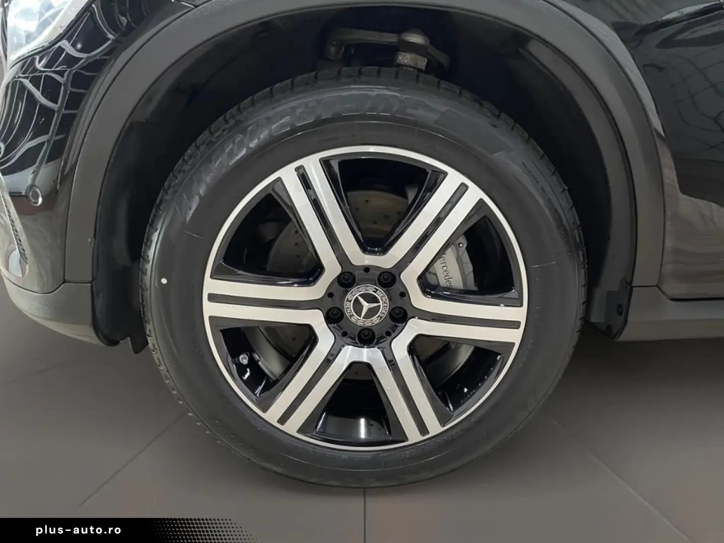 MERCEDES-BENZ GLC 300e 4m MBUX Night Wide 360 Cam LED AUT