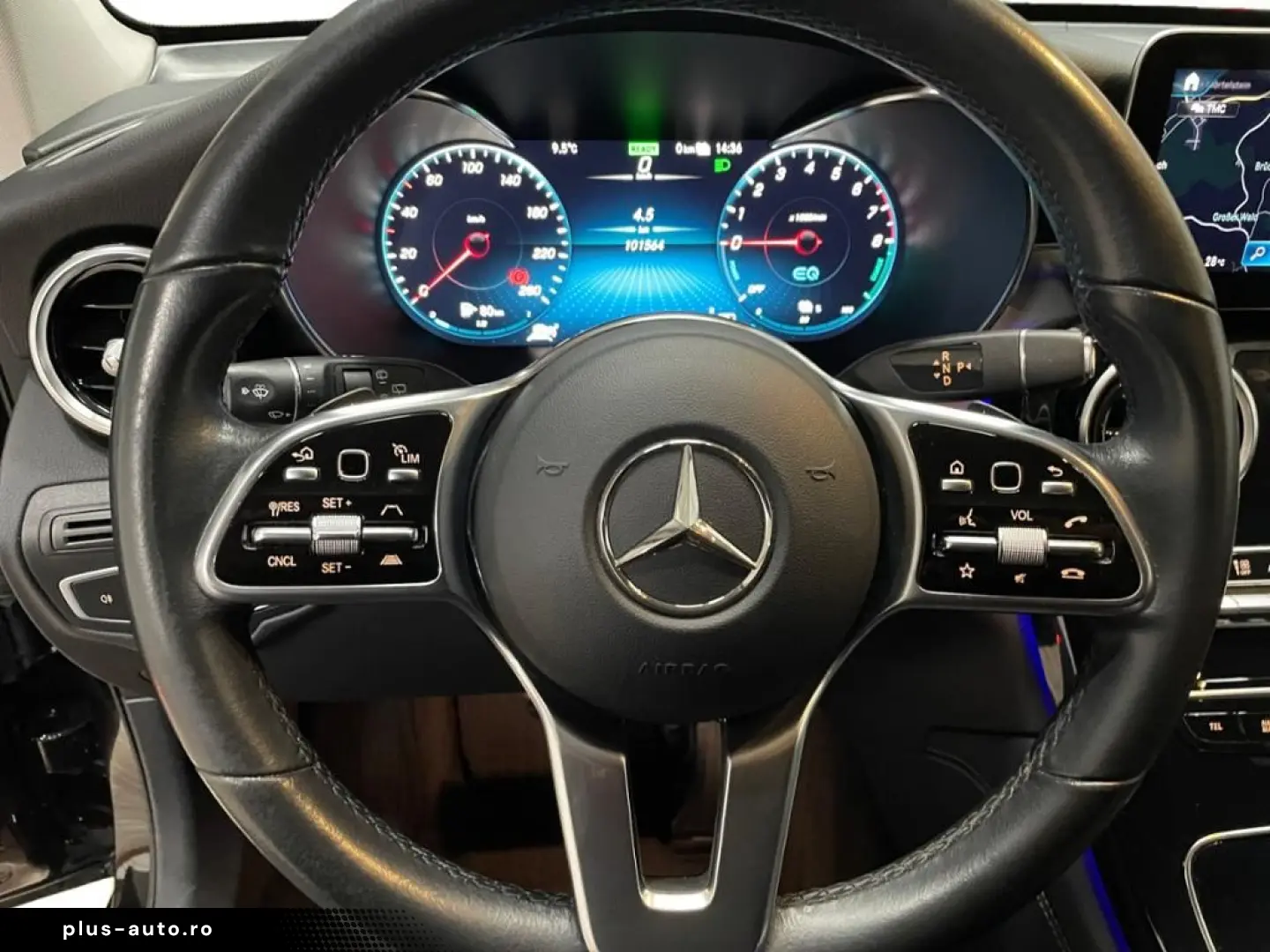 MERCEDES-BENZ GLC 300e 4m MBUX Night Wide 360 Cam LED AUT