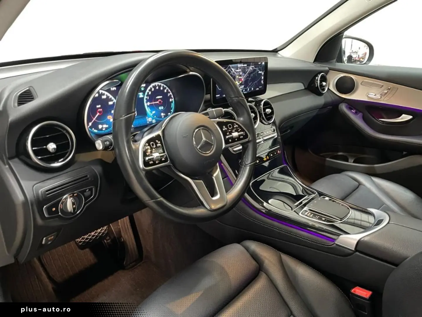 MERCEDES-BENZ GLC 300e 4m MBUX Night Wide 360 Cam LED AUT