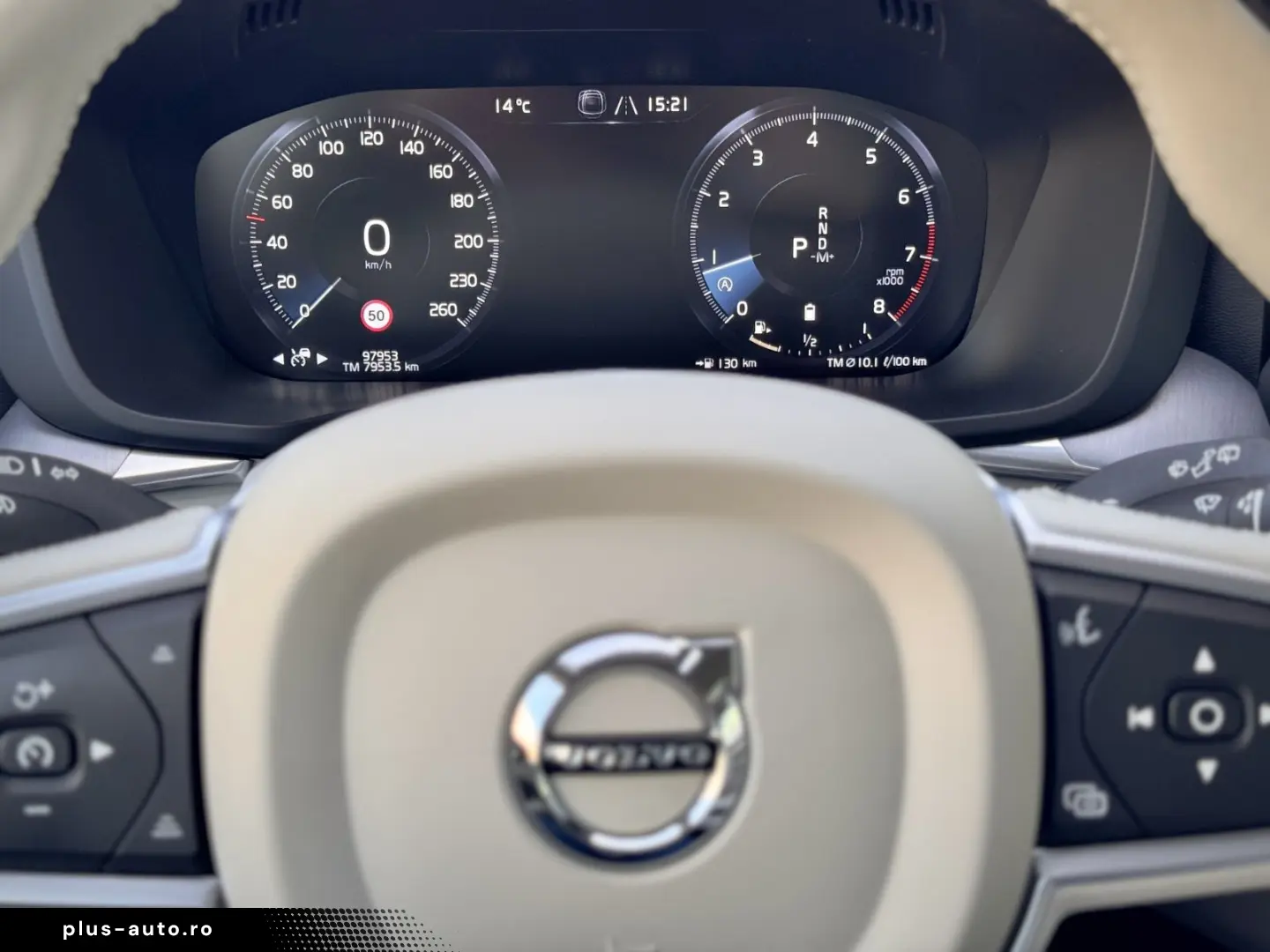 VOLVO XC60 2.0B5 B AWD Momentum Pro  ASSIST AHK LED