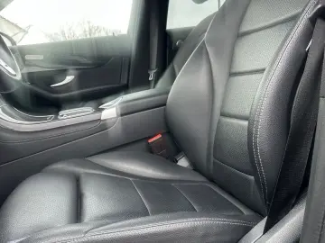 MERCEDES-BENZ GLC 300 e 4M Virtual 19  Burmester