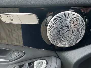 MERCEDES-BENZ GLC 300 e 4M Virtual 19  Burmester