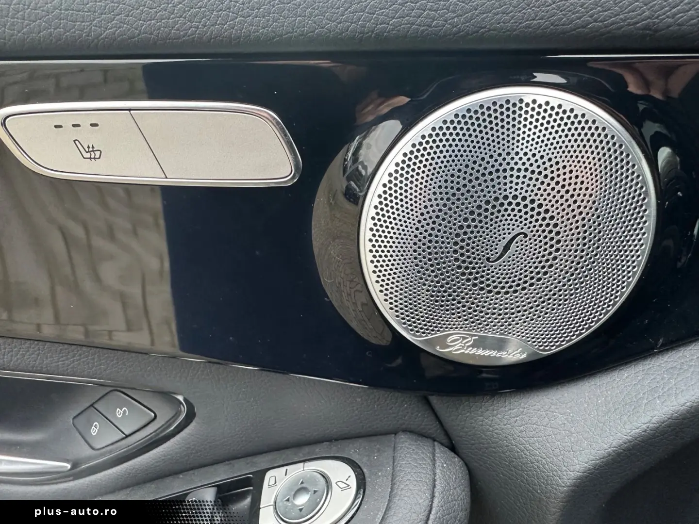 MERCEDES-BENZ GLC 300 e 4M Virtual 19  Burmester