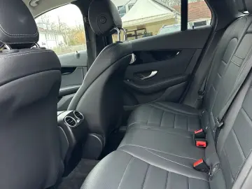 MERCEDES-BENZ GLC 300 e 4M Virtual 19  Burmester