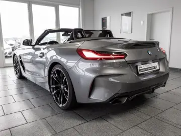 BMW Z4 40i FACEL. HUD LED ACC W-LAN NAVI H K KAMERA