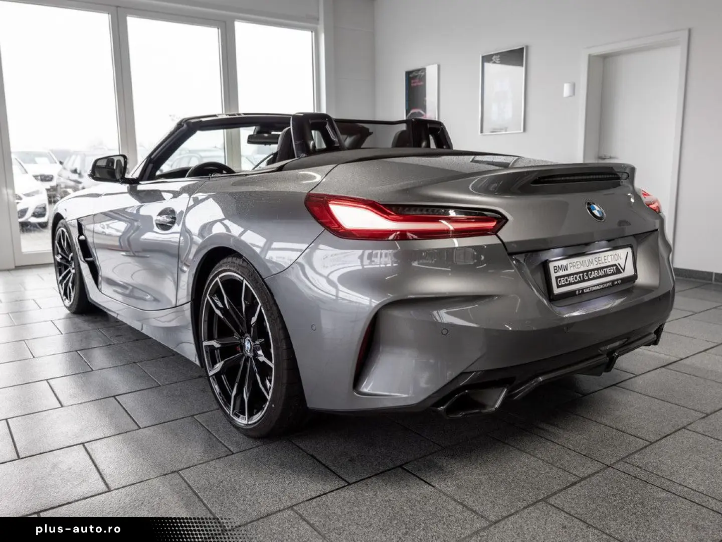 BMW Z4 40i FACEL. HUD LED ACC W-LAN NAVI H K KAMERA