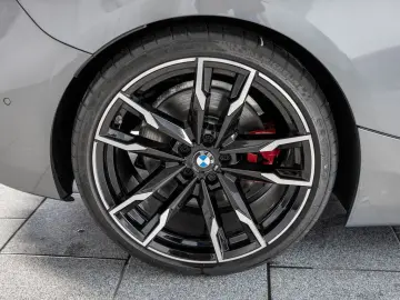 BMW Z4 40i FACEL. HUD LED ACC W-LAN NAVI H K KAMERA