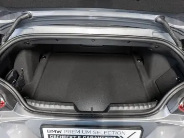 BMW Z4 40i FACEL. HUD LED ACC W-LAN NAVI H K KAMERA