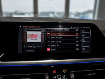 BMW Z4 40i FACEL. HUD LED ACC W-LAN NAVI H K KAMERA