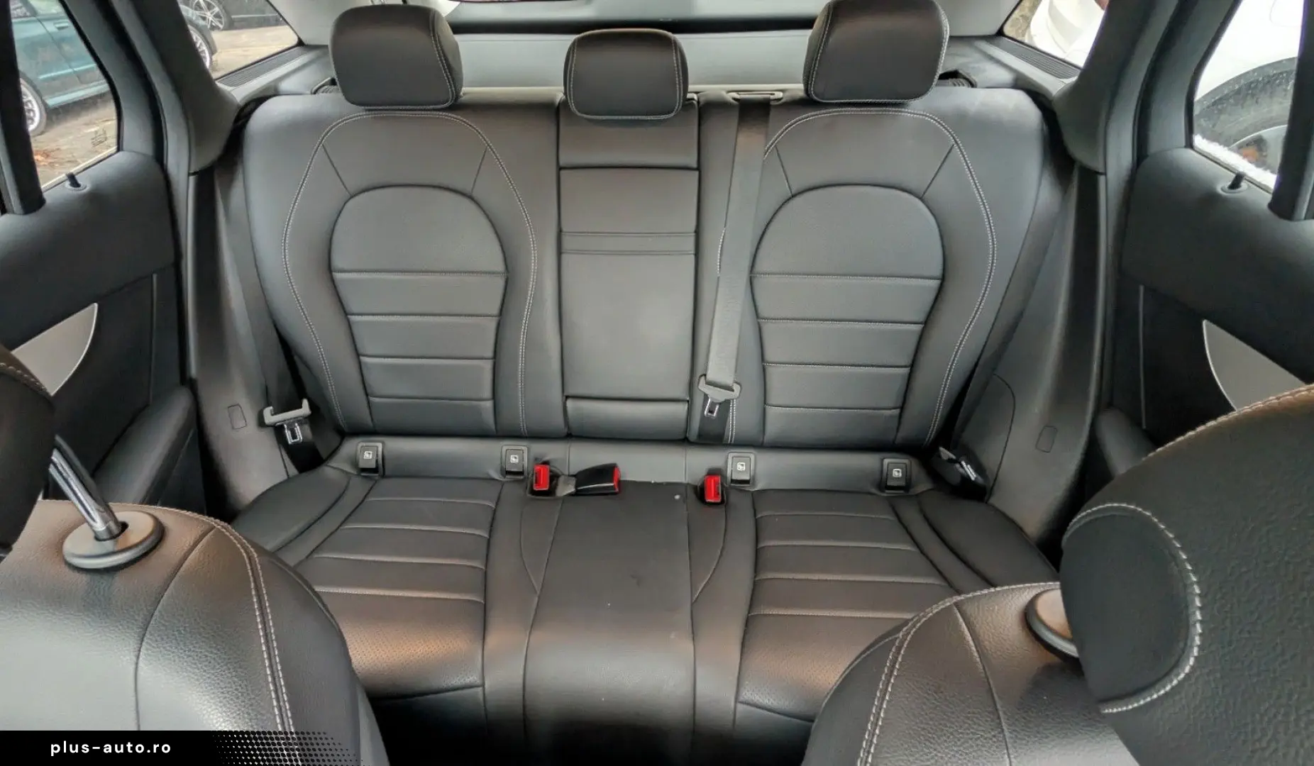 MERCEDES-BENZ GLC 300e 4Matic Kamera Business Sound