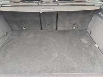 MERCEDES-BENZ GLC 300e 4Matic Kamera Business Sound