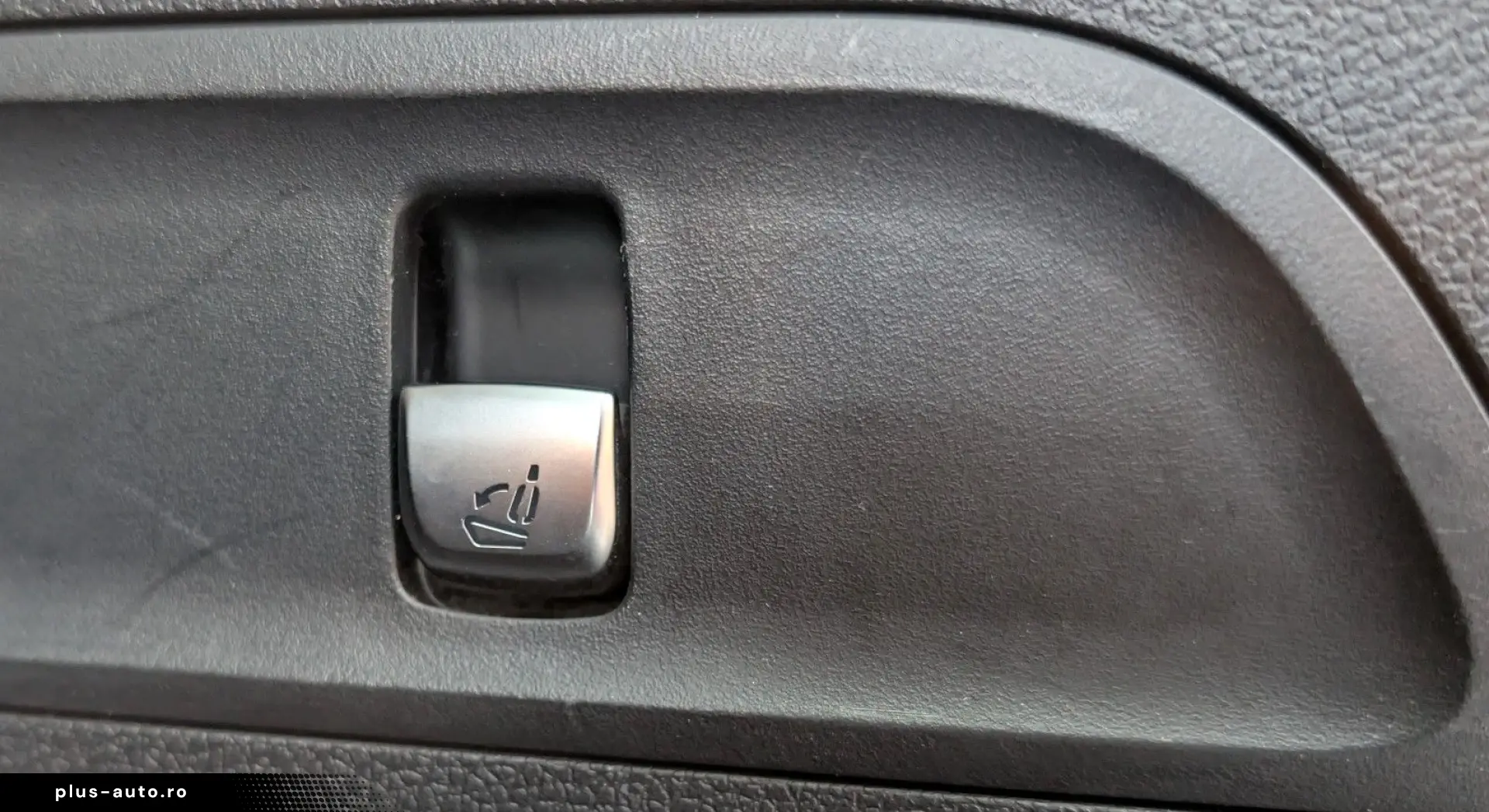 MERCEDES-BENZ GLC 300e 4Matic Kamera Business Sound