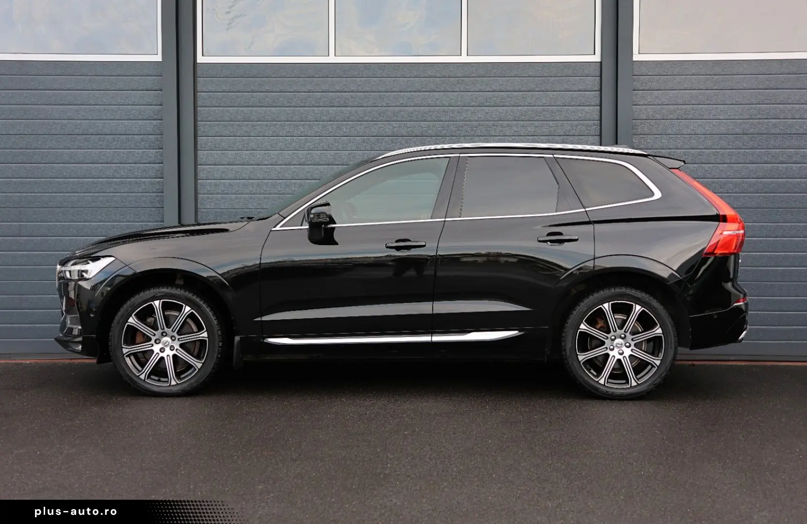 VOLVO XC60 T6 AWD Inscript. ACC 360  B&W HUD 4xSHZ SBL