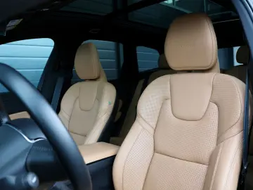 VOLVO XC60 T6 AWD Inscript. ACC 360  B&W HUD 4xSHZ SBL