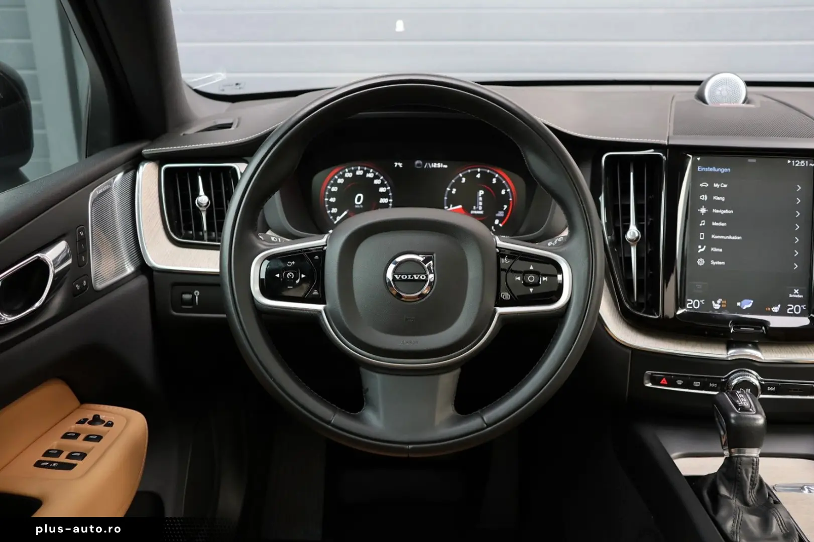VOLVO XC60 T6 AWD Inscript. ACC 360  B&W HUD 4xSHZ SBL