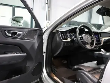 VOLVO XC60 AWD P-HEV INSCRIPTION RECHARGE XENIUM