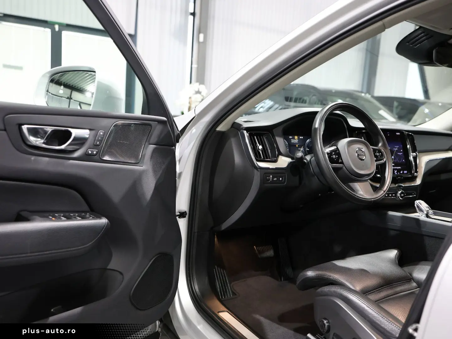 VOLVO XC60 AWD P-HEV INSCRIPTION RECHARGE XENIUM