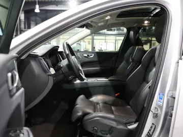 VOLVO XC60 AWD P-HEV INSCRIPTION RECHARGE XENIUM