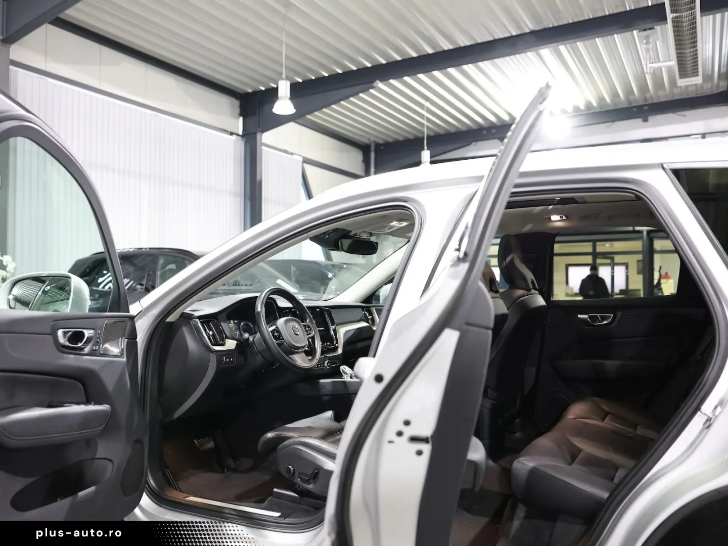 VOLVO XC60 AWD P-HEV INSCRIPTION RECHARGE XENIUM