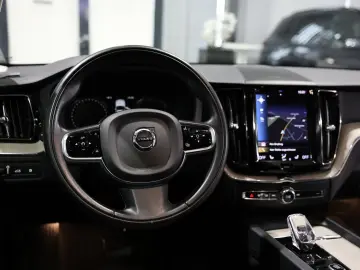 VOLVO XC60 AWD P-HEV INSCRIPTION RECHARGE XENIUM