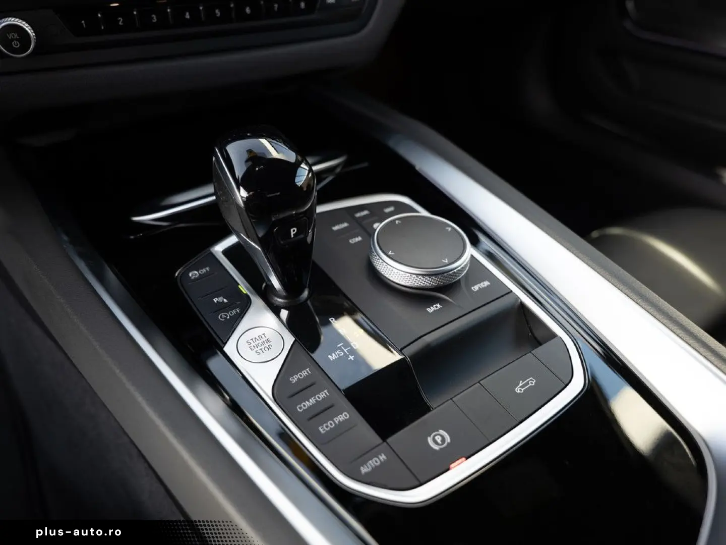 BMW Z4 40i LED HUD ACC NAVI KAMERA LEDER KEYLESS