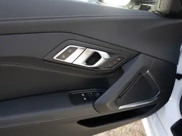 BMW Z4 40i LED HUD ACC NAVI KAMERA LEDER KEYLESS